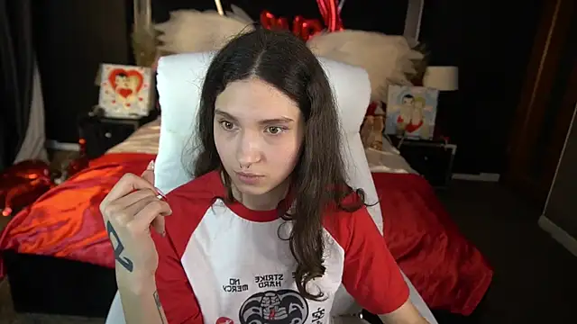 BabyFlowerr's Live XXX Chat