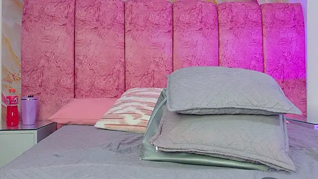 Živý XXX chat emmacurvy