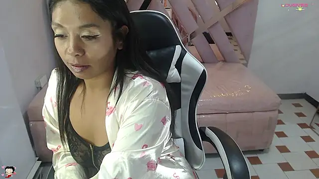 Kendra_rouse_v's Live XXX Chat