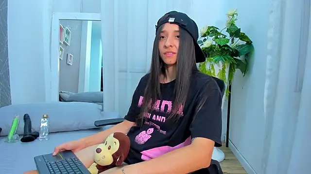 ViictoriiaSaenz – Live XXX-chat