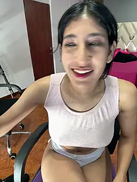 Violet_rousse7 Chat XXX in diretta