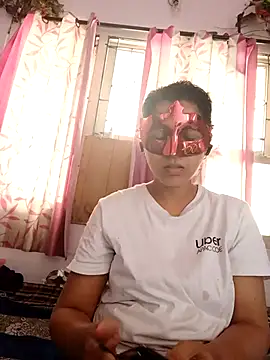 thanusi_2n Webbikameraesitys