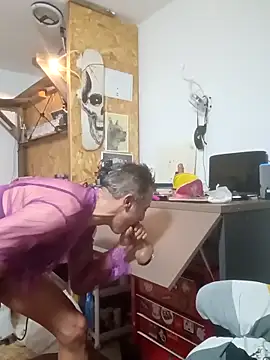 XXX chat uživo modela SophienewCDplayer