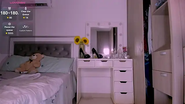 sharonDulce Live XXX-chat