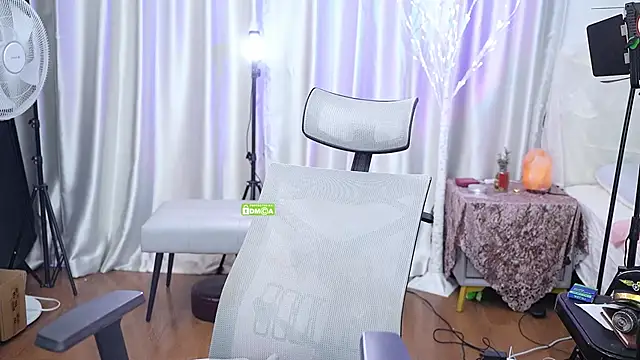 nono_babyy's Webcam Show