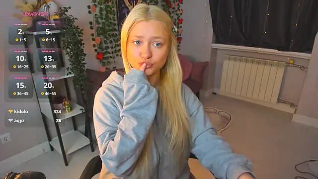 Millie_Vanillies: онлайн-секс-чат