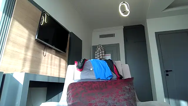 Pertunjukan Kamera Web poppyinga1