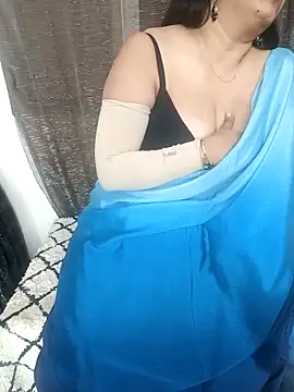 Secret_Bhabhi Adlı Modelin Web Kamerası Şovu