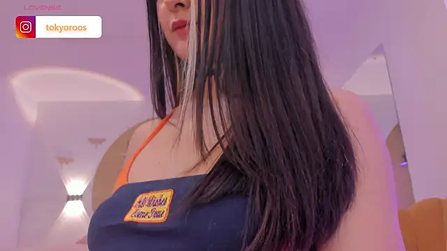 TokyoHaskel – Naživo XXX chat