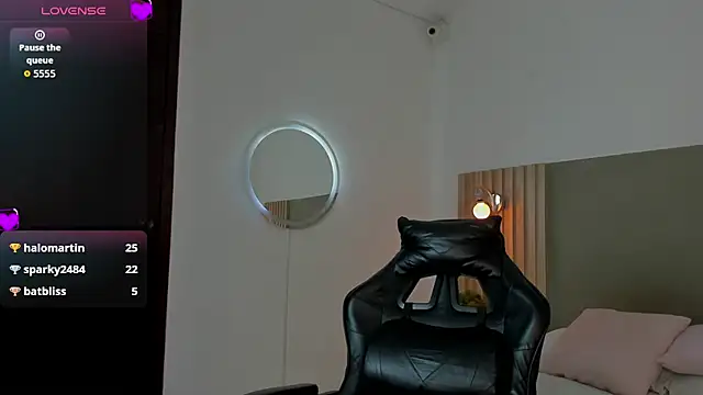 scarlett_rosse_x's Live XXX Chat