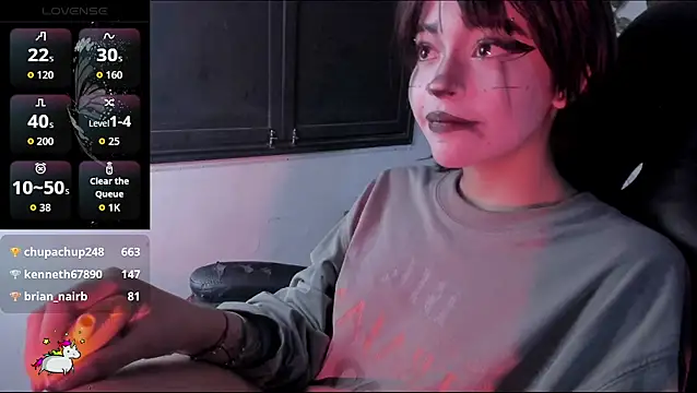 Anny_Kiitty: απευθείας συνομιλία ΧΧΧ