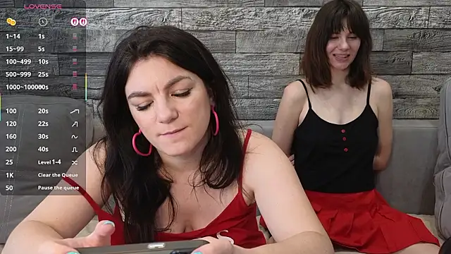 Vika_loves_you élő XXX-chatje