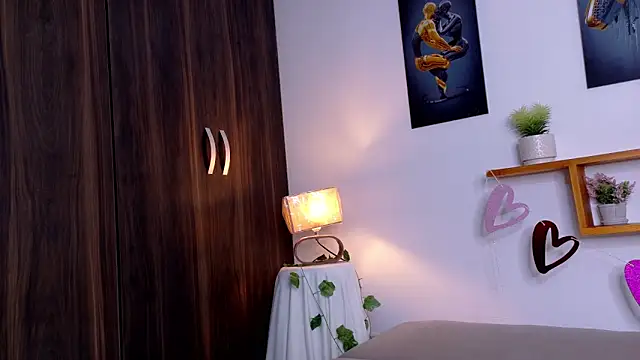 nairagold_ লাইভ XXX চ্যাট