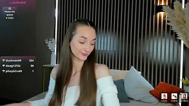 Kelly_Powell Adlı Modelin Canlı XXX Sohbeti