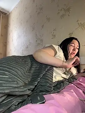 Naughtbaby_2025 লাইভ XXX চ্যাট