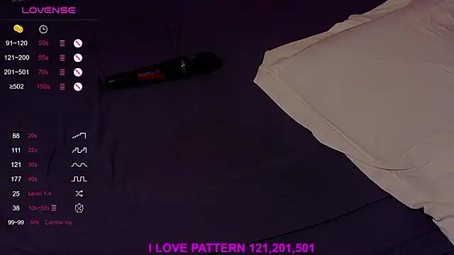 Hollara_Bangg Adlı Modelin Canlı XXX Sohbeti