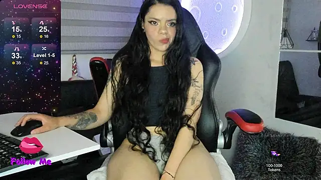 natasha_logan_ élő XXX-chatje