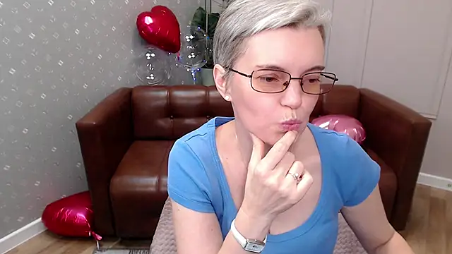 Chat +18 de Cutie_Erikaa1 ao vivo