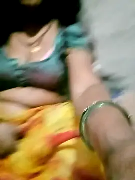 kiiuu_sexe: вебкам-шоу