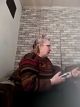 Cerd_Ayaz's Live XXX Chat