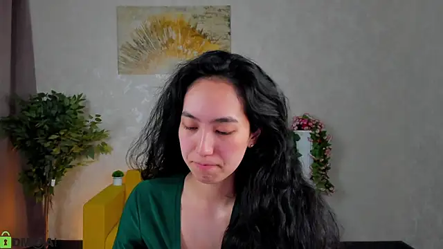 FlirtyAura – Naživo XXX chat