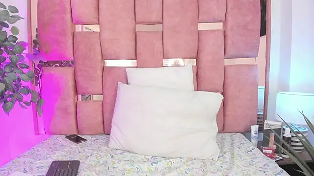 afrodita-Stone – Naživo XXX chat