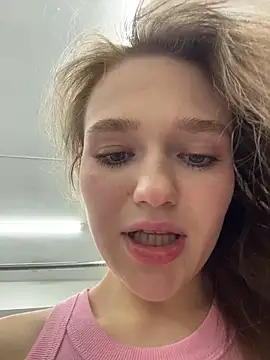 RussianWoman Webcam show