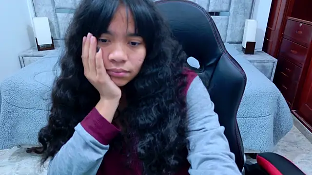 laureentt_: απευθείας συνομιλία ΧΧΧ