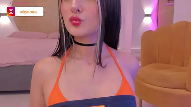 TokyoHaskel Chat XXX in diretta