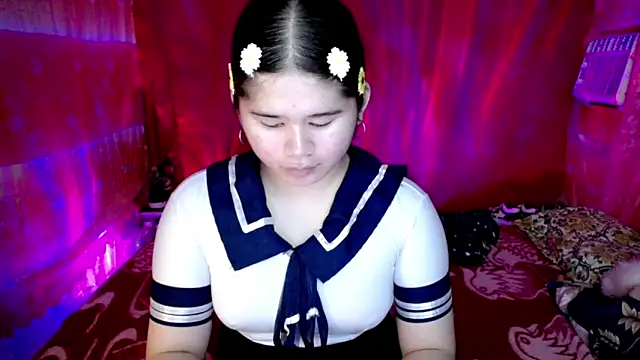 Obsession_Ella Adlı Modelin Web Kamerası Şovu