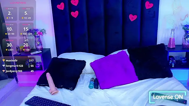 AvaniBloom_ live XXX chat