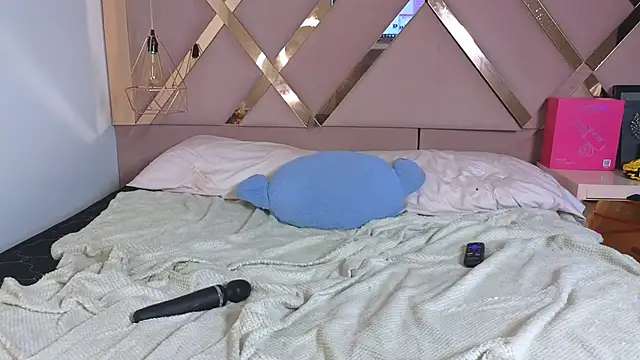 Sophia_moo_: онлайн-секс-чат