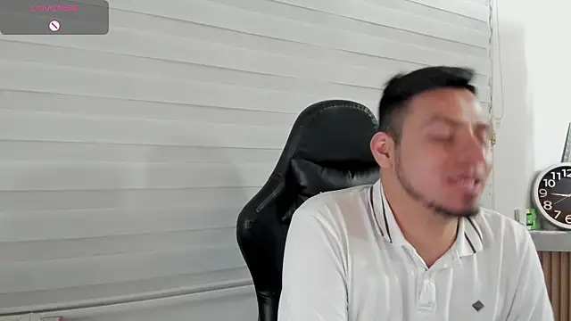 Rick_Adams Live XXX-chat