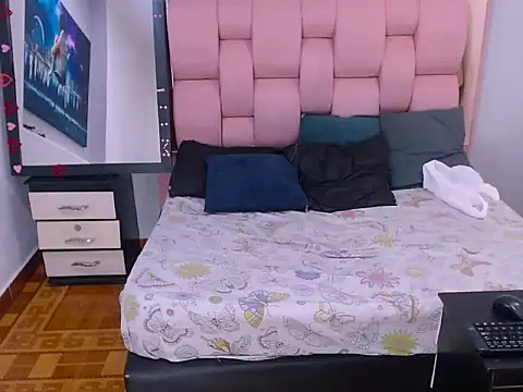 Show modela WilThePasive na web-kameri