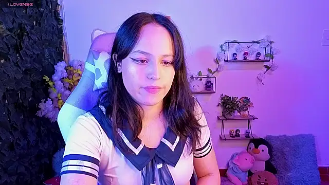 Chatroom XXX en direct de Eymmy_24