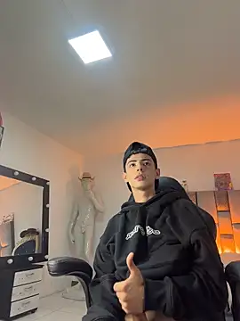 Sebastian_Reed 라이브 XXX 채팅