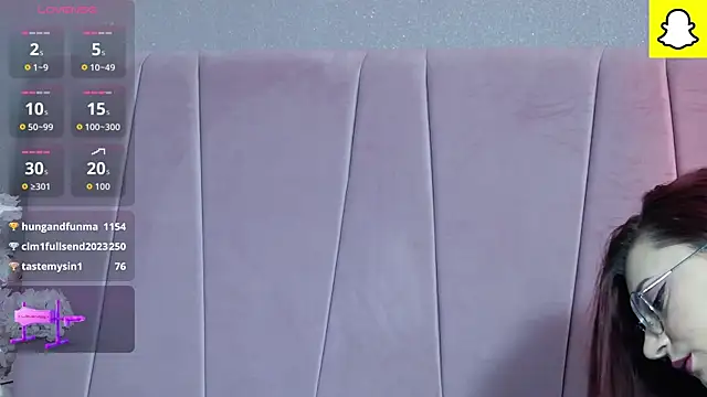 DeniseSun: онлайн-секс-чат