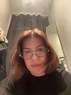 Chatroom XXX en direct de RinaCat