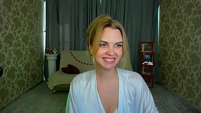 Chatroom XXX en direct de LunaFlinn