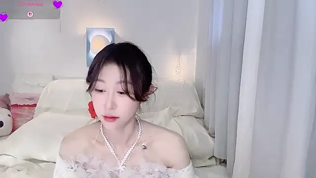 Chat +18 de Fayebae_11 ao vivo