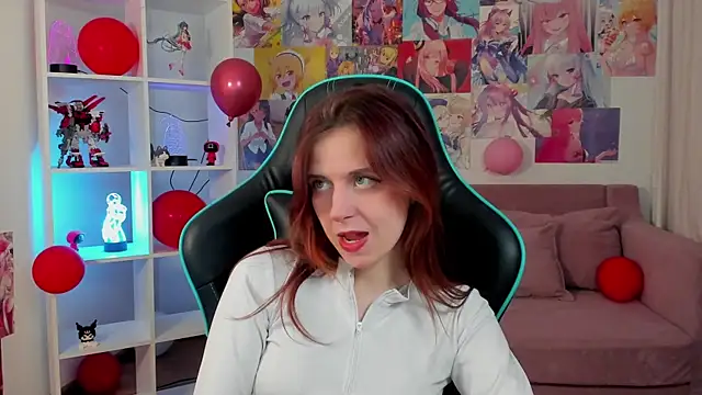 FreyaVey: онлайн-секс-чат