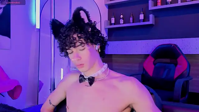 nova_salvatore Webcam show