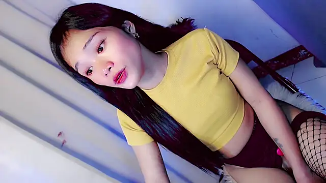 Amomentoflust99 Pertunjukan Webcam