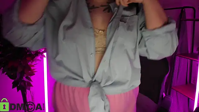 Mia_R0ss Chat XXX live