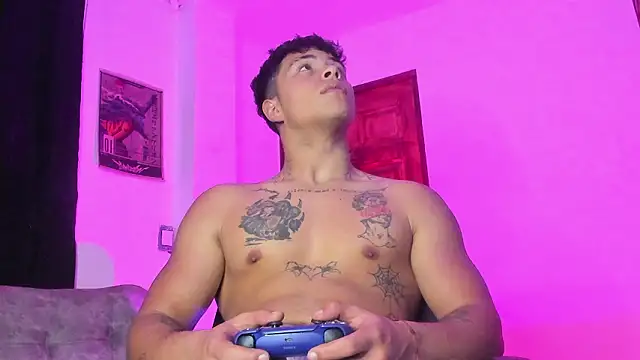 Dominic_Biker__ webcam show