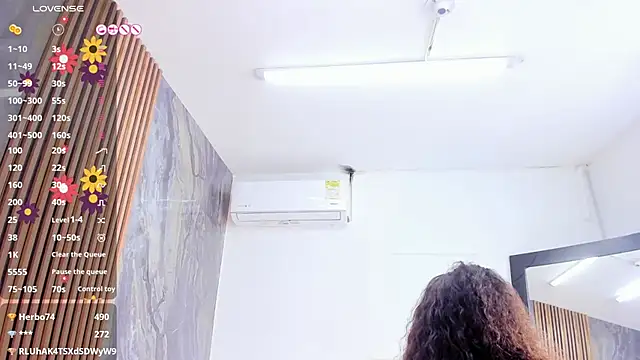 Chat XXX ao vivo de LauraSaenz01