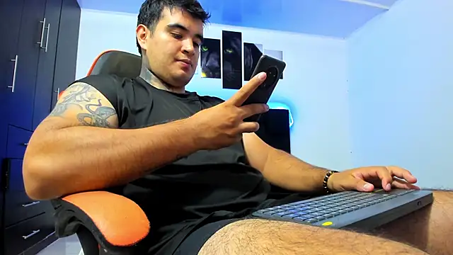 แชท XXX สดของ thiago__cp01