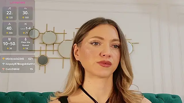 IrisLayne Webcam show