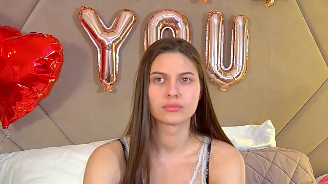 AliceVersal: онлайн-секс-чат