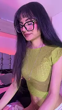 _Lucycherryn Live XXX chat